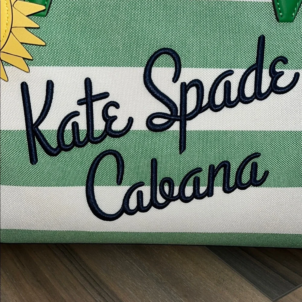 *SOLD* Kate Spade Green and White Cabana Tote - Picture 3 of 12